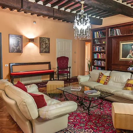 Volpi 4* Lucca