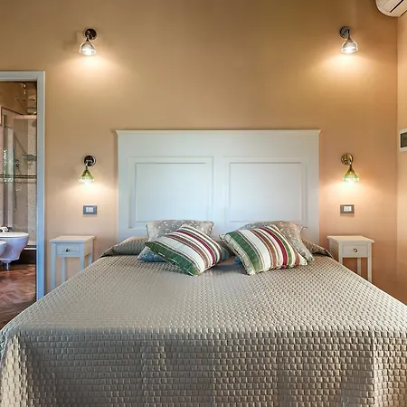 Hotel Volpi Lucques