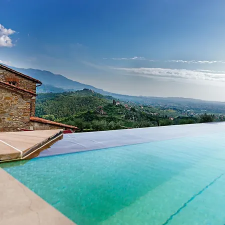 Volpi Hotel 4*