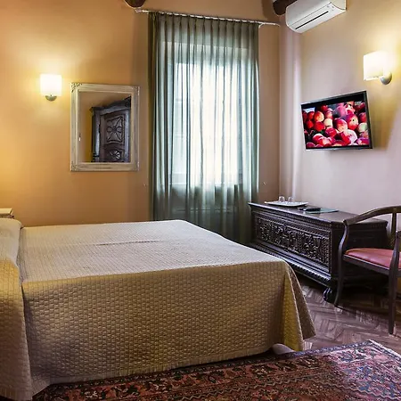 Hotel Volpi 4*